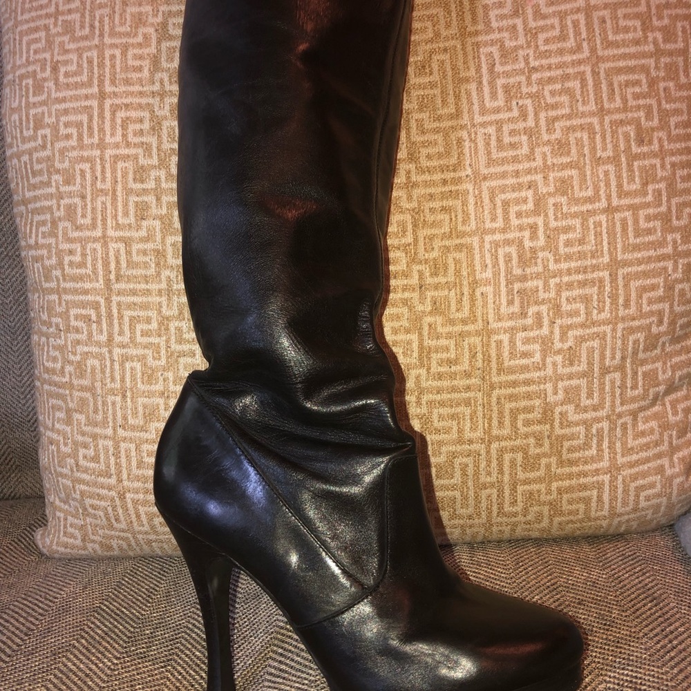 BCBG Generation Rounded Toe Boot - Picture 5 of 8